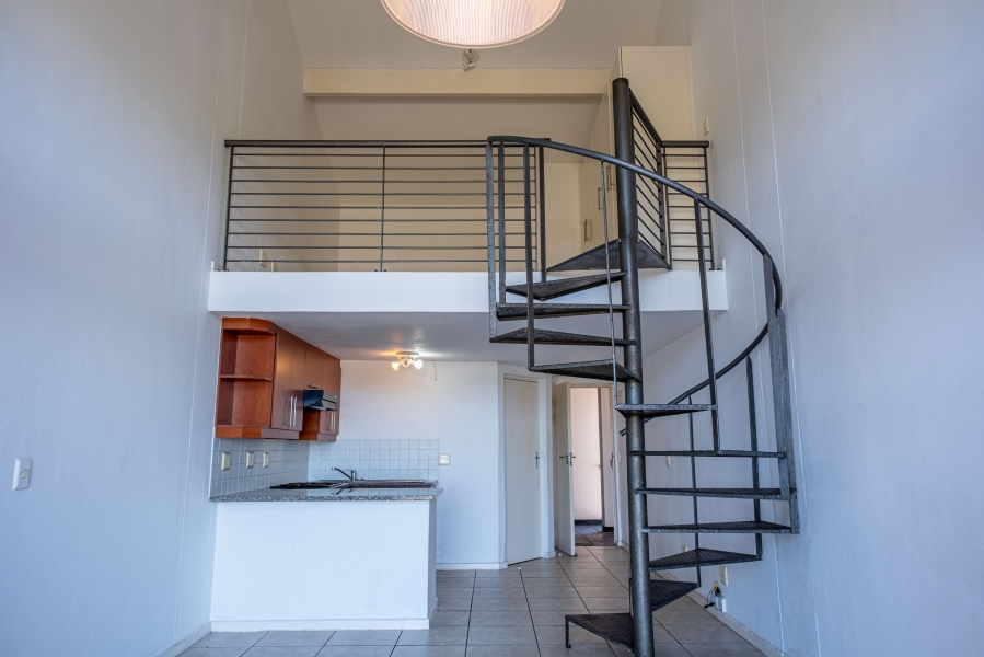 To Let 1 Bedroom Property for Rent in Muizenberg Western Cape